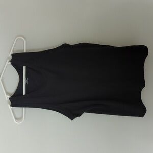 🌀10/$10🌀 Old Navy boys cotton tank